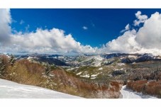 Trekking di un'ora a cavallo nella neve – Emilia Romagna