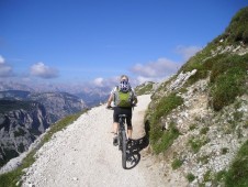 Tour panoramico in E-Bike da Cadipietra