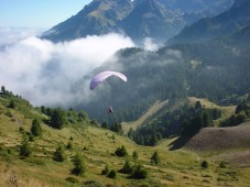 Skydiving in tandem a Neudorf