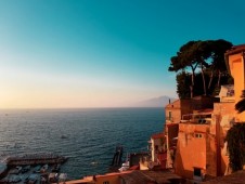 Carta turistica d'arte e di viaggio e kit di benvenuto a Napoli