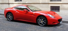 Roma a Bordo di una Ferrari California