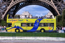 Tour in bus hop-on hop-off di Parigi e crociera sulla Senna