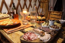 Notte in Yurta con cena sotto le stelle