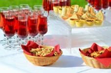 Percorso benessere con aperitivo & soggiorno 1 notte