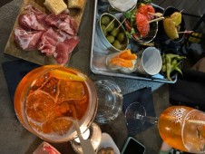 Aperitivo a Brescia: Pirlo e Tagliere per Due Persone
