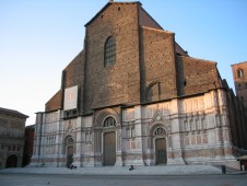 Soggiorno premio di coppia a Bologna
