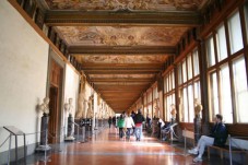 Giro turistico della Città di Firenze e visita alla Galleria degli Uffizi 