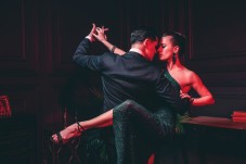 Fuga Romantica a Barcellona di 9 Giorni per 2 Persone