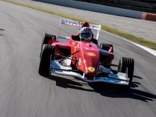 Guidare una Ferrari Formula 2.0 in Spagna