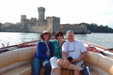 Tour in Barca Privata sul Lago di Garda con Amici