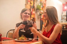 Cena o pranzo all'interno delle Terme dei Papi