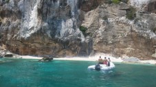 Giornata intera in gommone nel Golfo di Orosei