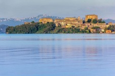 Giro in barca al Lago Bolsena a Viterbo