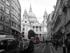 2 Notti a Londra per 2 persone in Hotel 3* + MBNA Thames Clippers River Roamer & Emirates Airline