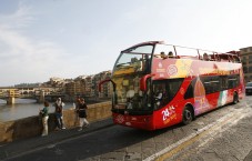 Duomo di Firenze con biglietto bus hop-on hop-off per due giorni