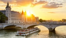 Viaggio Regalo per single 3 giorni a Parigi 