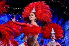 Serata di Cabaret al Moulin Rouge Parigi per 2 persone