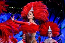 Serata di Cabaret al Moulin Rouge Parigi