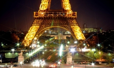 Visita guidata notturna sulla Torre Eiffel con biglietti salta fila