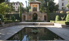 Tour guidato dell'Alhambra per gruppi ridotti