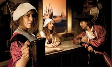 Biglietto per l'Amsterdam Dungeon e biglietto di 24 ore per l'autobus hop-on hop-off