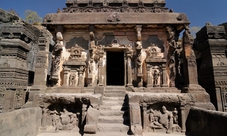 Ellora Caves and Temple - Tour