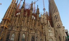 Visita guidata alla Sagrada Familia e tour modernista su Passeig de Gracia