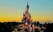 Disneyland® Paris Express: biglietti per il parco e shuttle da Parigi