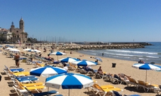 Private tour to Sitges from Barcelona with lunch