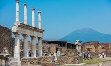 Pompei e Sorrento: tour privato di un giorno da Napoli