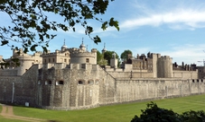 Torre di Londra- Junior ticket: biglietti d'ingresso e tour dei gioielli e delle guardie della Corona