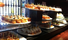 Flamenco and tapas tour in Barcelona