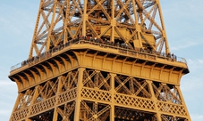 Entrada con acceso prioritario a la Torre Eiffel y visita guiada