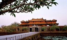 Half-day cyclo ride private tour of Hue