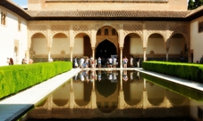 Tour guidato dell'Alhambra per gruppi ridotti