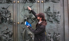 Dalla Cortina di Ferro alla Rivoluzione del Velluto: tour di Praga con uno storico