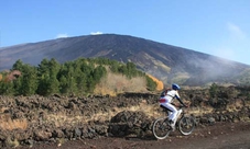 Etna on mountain bike
