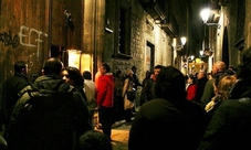 I fantasmi di Barcellona: tour notturno a piedi