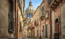 Tour di un giorno a Ragusa e Modica con pranzo da Siracusa