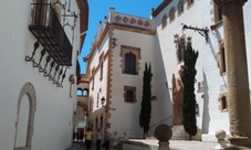 Private tour to Sitges from Barcelona with lunch