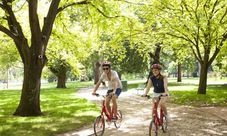 Guided bicycle tour in Melbourne