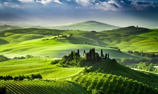 Montalcino, Pienza & Montepulciano enogastronomic grand tour from Lucca