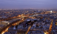 Cena sulla Torre Eiffel e crociera serale sulla Senna