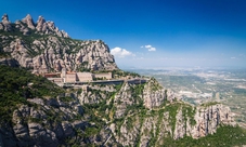 Guided tour of Montserrat Monastery with early access