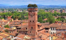 Escursione di un giorno a Lucca e Pisa con degustazione di dolci tipici