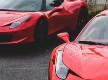 Omaggio Dipendenti Giri in Pista in Ferrari