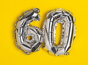 Idee Regalo Originali per Uomo Over 60 | Sorprendilo con un'Esperienza Unica