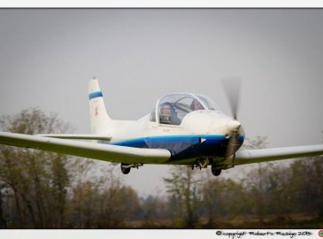 Omaggio clienti pilotare un aereo