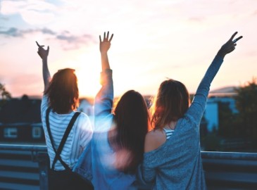 Idee Regalo per la Festa della Donna: Emozioni da Vivere Insieme