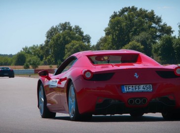 Pacchetti regalo guida in pista anche dopo i 60